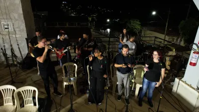 Quarto dia da Novena: Benção e Noite das Velas (campal) Pe. Fabiano Roberto - 9 de Agosto