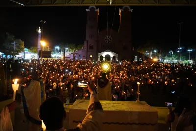 Quarto dia da Novena: Benção e Noite das Velas (campal) Pe. Fabiano Roberto - 9 de Agosto