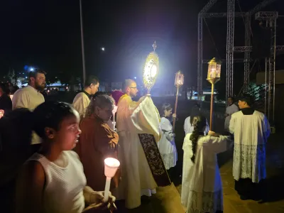 Quarto dia da Novena: Benção e Noite das Velas (campal) Pe. Fabiano Roberto - 9 de Agosto