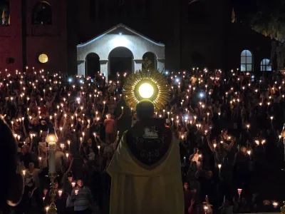 Quarto dia da Novena: Benção e Noite das Velas (campal) Pe. Fabiano Roberto - 9 de Agosto