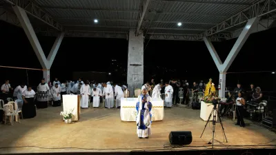 Quarto dia da Novena: Benção e Noite das Velas (campal) Pe. Fabiano Roberto - 9 de Agosto