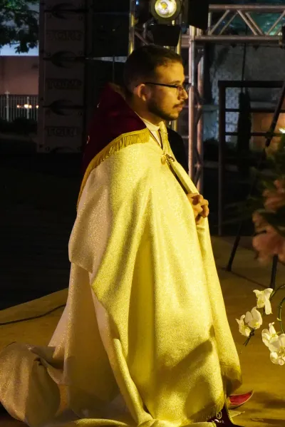Quarto dia da Novena: Benção e Noite das Velas (campal) Pe. Fabiano Roberto - 9 de Agosto