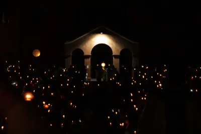Quarto dia da Novena: Benção e Noite das Velas (campal) Pe. Fabiano Roberto - 9 de Agosto