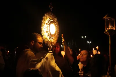 Quarto dia da Novena: Benção e Noite das Velas (campal) Pe. Fabiano Roberto - 9 de Agosto
