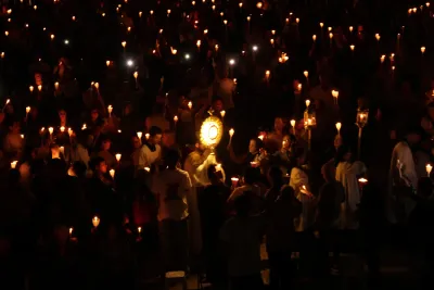 Quarto dia da Novena: Benção e Noite das Velas (campal) Pe. Fabiano Roberto - 9 de Agosto