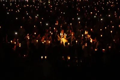 Quarto dia da Novena: Benção e Noite das Velas (campal) Pe. Fabiano Roberto - 9 de Agosto