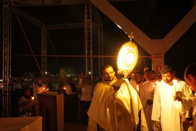 Quarto dia da Novena: Benção e Noite das Velas (campal) Pe. Fabiano Roberto - 9 de Agosto
