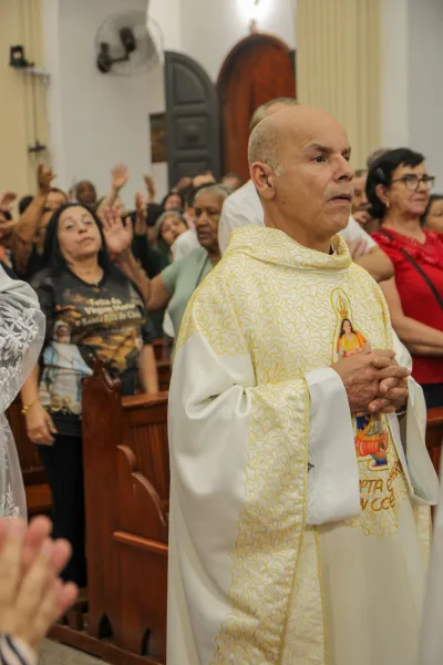 Quinto dia da Novena: BÊNÇÃO DOS TERÇOS (Pe. Geovane Geraldo) - 10 de Agosto