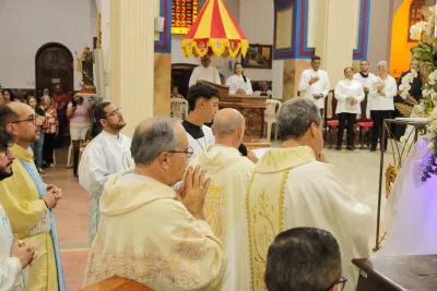 Quinto dia da Novena: BÊNÇÃO DOS TERÇOS (Pe. Geovane Geraldo) - 10 de Agosto