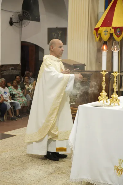 Quinto dia da Novena: BÊNÇÃO DOS TERÇOS (Pe. Geovane Geraldo) - 10 de Agosto