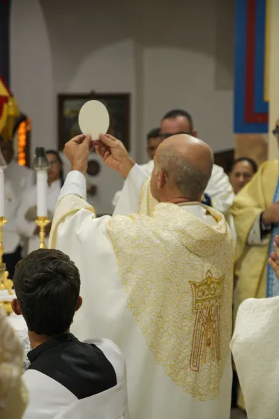 Quinto dia da Novena: BÊNÇÃO DOS TERÇOS (Pe. Geovane Geraldo) - 10 de Agosto