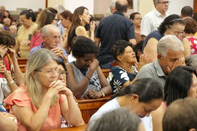 Quinto dia da Novena: BÊNÇÃO DOS TERÇOS (Pe. Geovane Geraldo) - 10 de Agosto