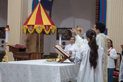 Santa Missa e Coroação de Nossa Senhora da Abadia pelos Jovens - 15/10/2026