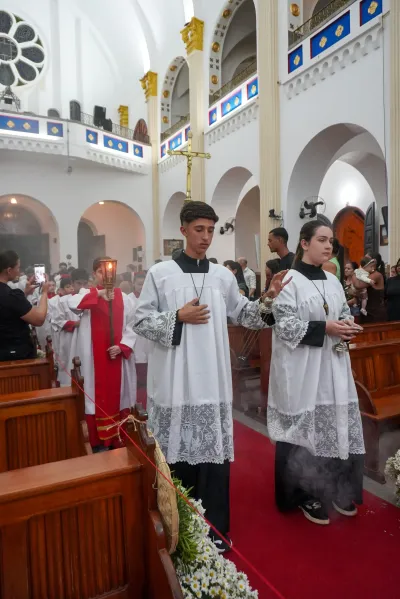 Santa Missa e Coroação de Nossa Senhora da Abadia pelos Jovens - 15/10/2026