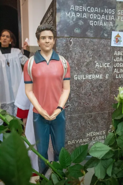 Santa Missa e Coroação de Nossa Senhora da Abadia pelos Jovens - 15/10/2026
