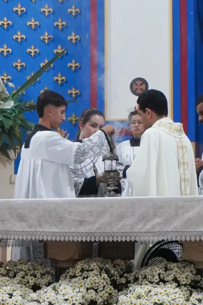 Santa Missa e Coroação de Nossa Senhora da Abadia pelos Jovens - 15/10/2026