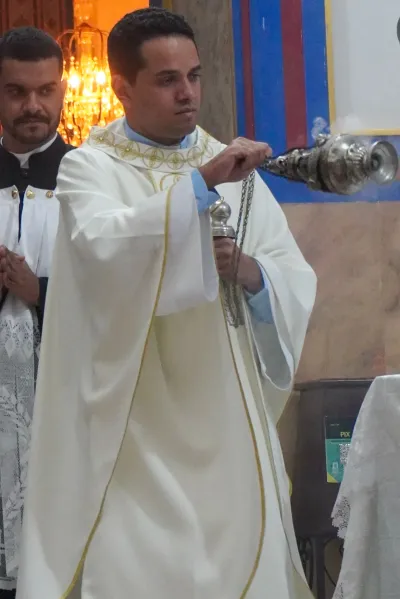 Santa Missa e Coroação de Nossa Senhora da Abadia pelos Jovens - 15/10/2026