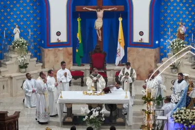Sétimo dia da Novena: Benção das Crianças (Monsenhor Levi Fidelis) - 12 de Agosto